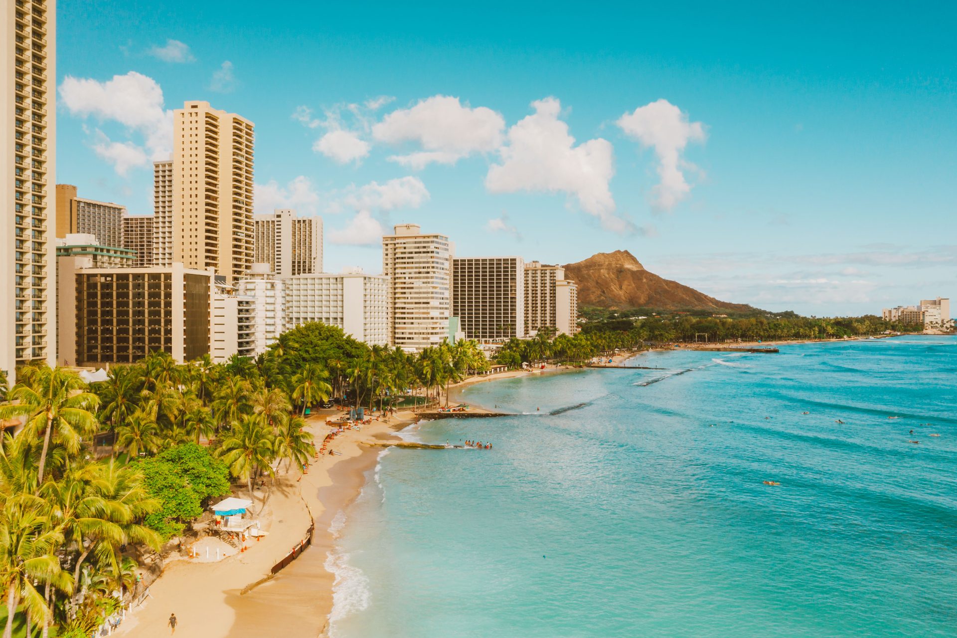 Flying Private to Hawaii: What to Expect
